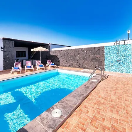 Villa Aurelia-Pool, Jacuzzi And Solarium Playa Blanca  Extérieur photo