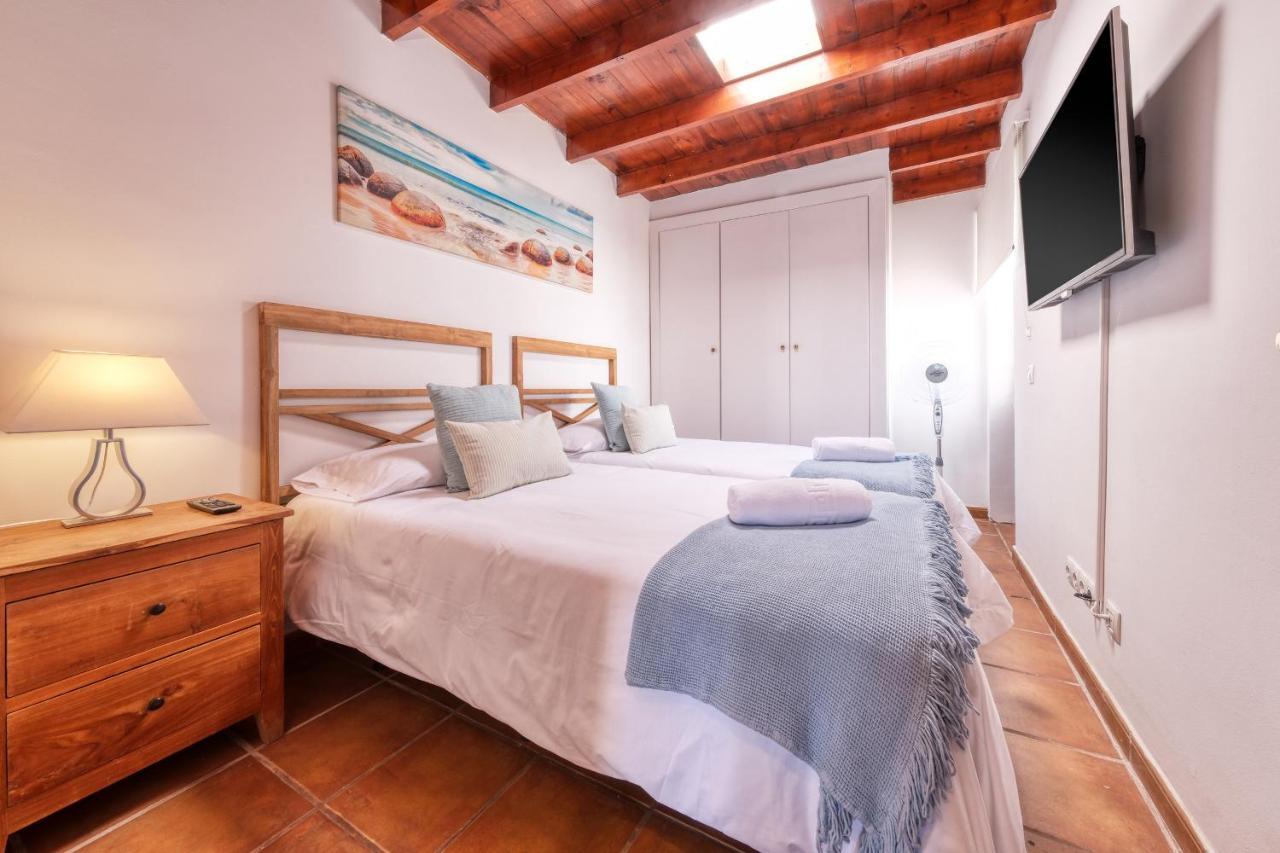Villa Aurelia-pool, Jacuzzi And Solarium